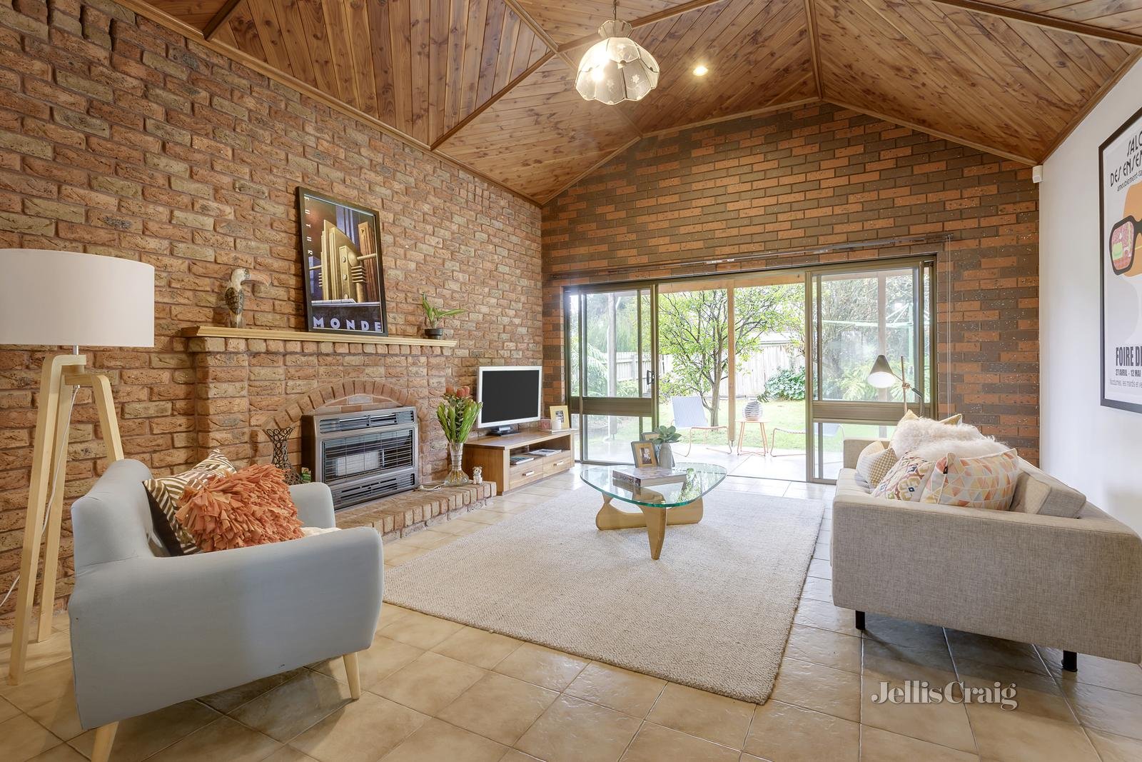 4 Jackson Avenue, Mont Albert North image 6