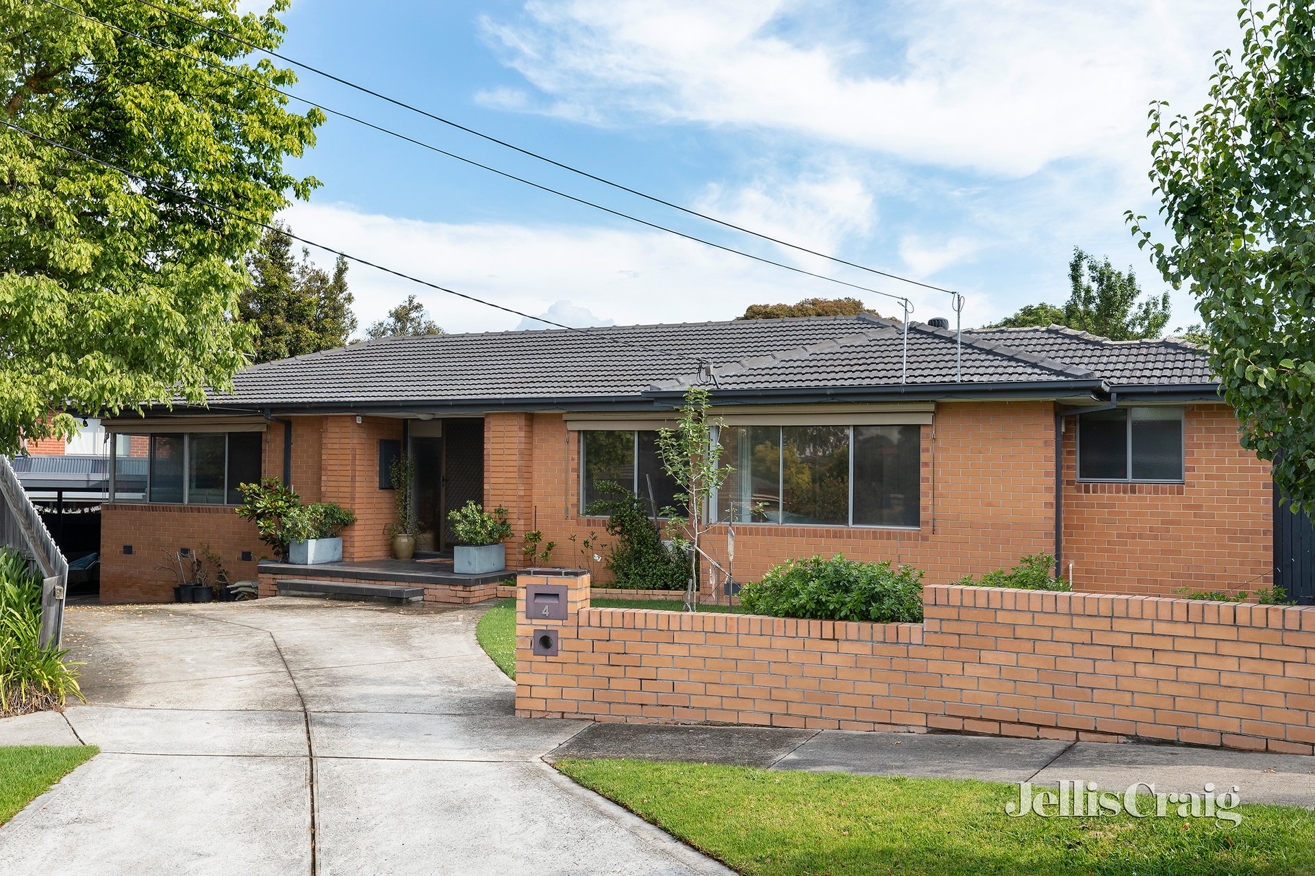 4 Janet Court, Yallambie image 1