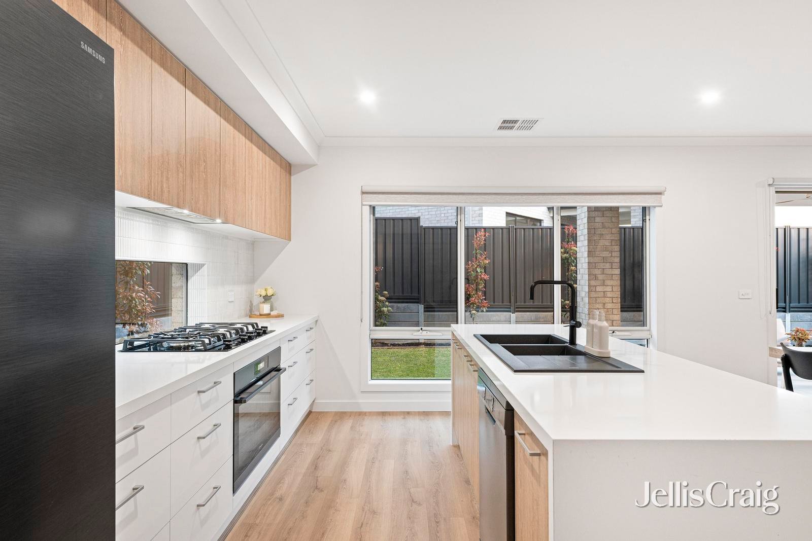 4 Janson Place, Lilydale image 6