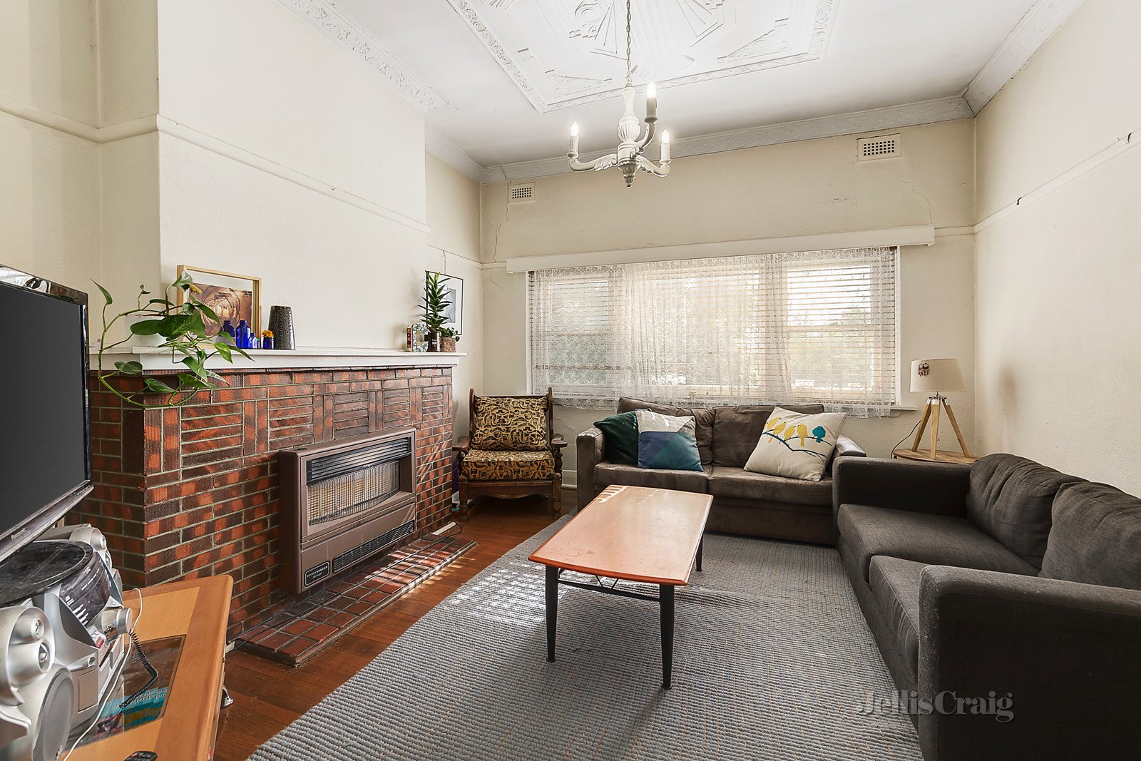 4 John Street, Balwyn image 3