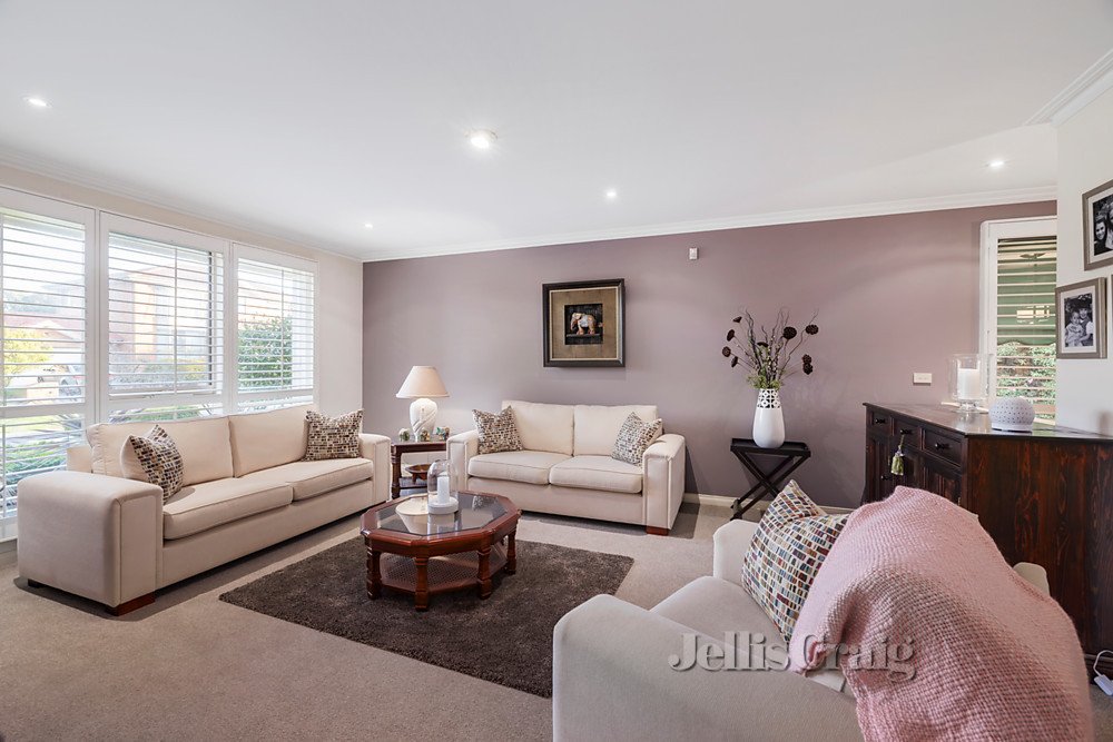 4 Jolen Court, Donvale image 4