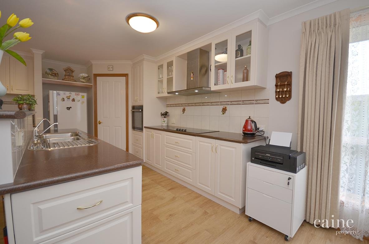 4 Jordan Avenue, Delacombe image 2