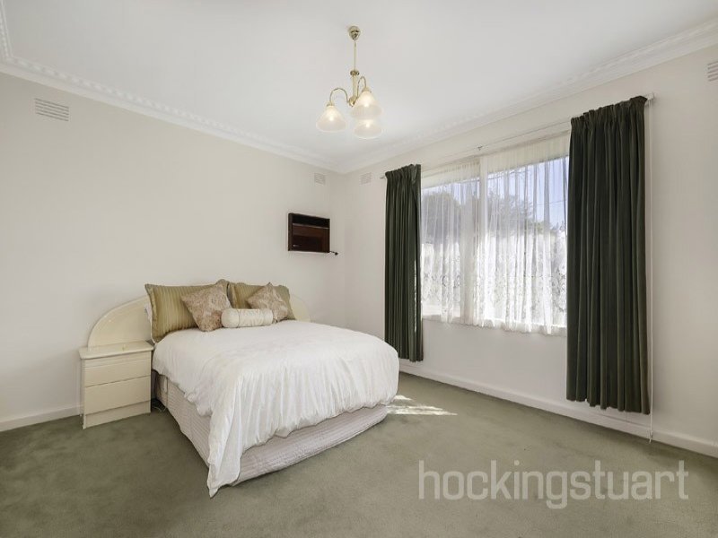 4 Kalgurli Court, Balwyn image 6