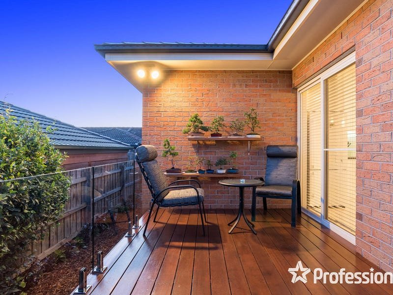 4 Kalimna Street, Mooroolbark image 8