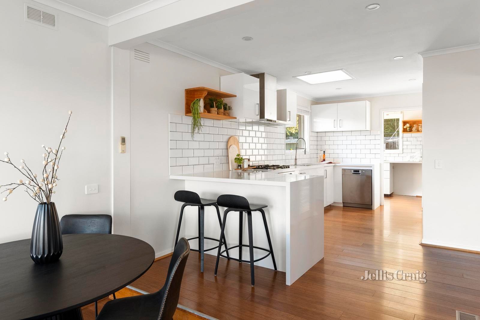 4 Karrin Close, Yallambie image 9