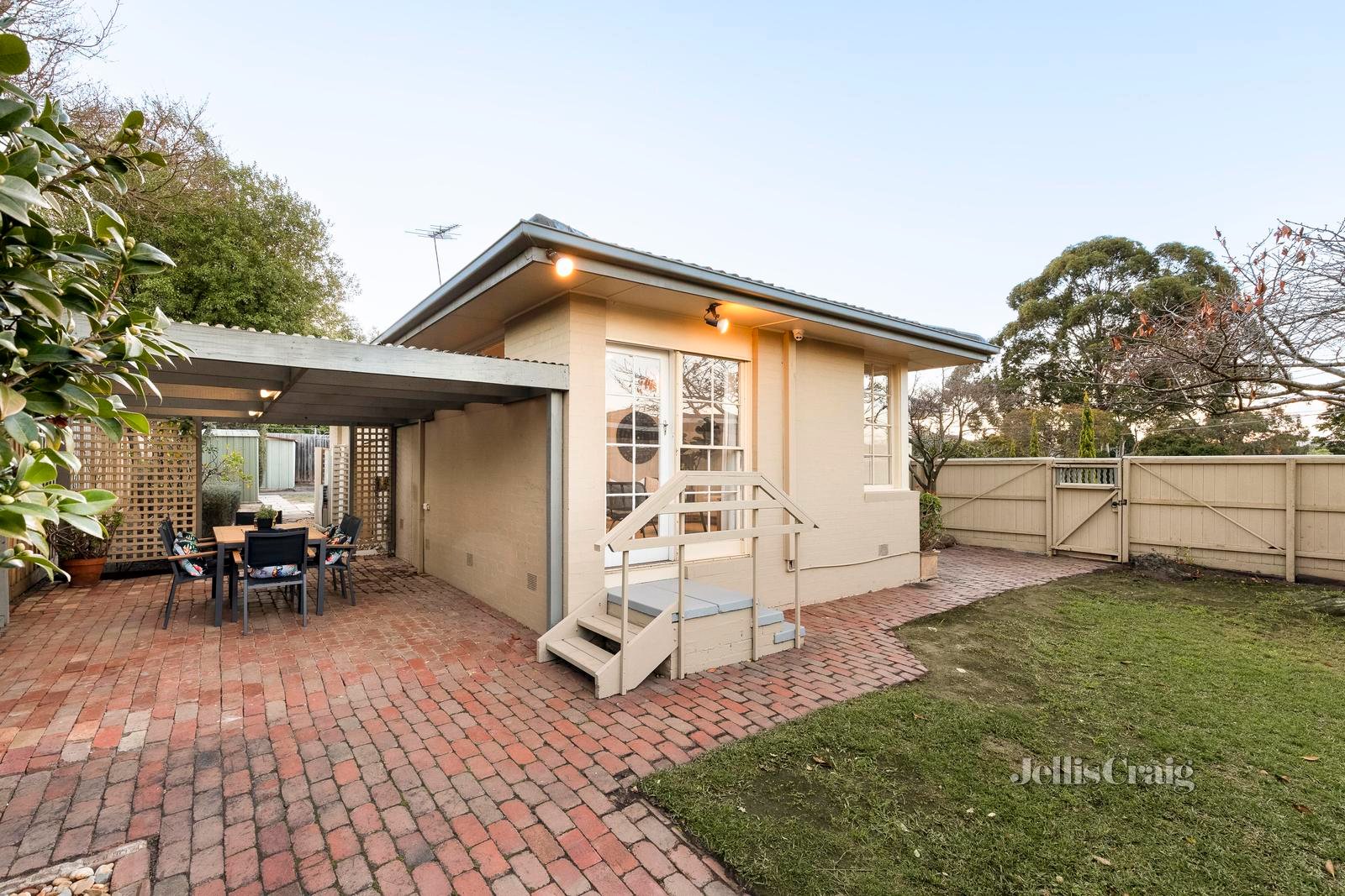 4 Karrin Close, Yallambie image 16