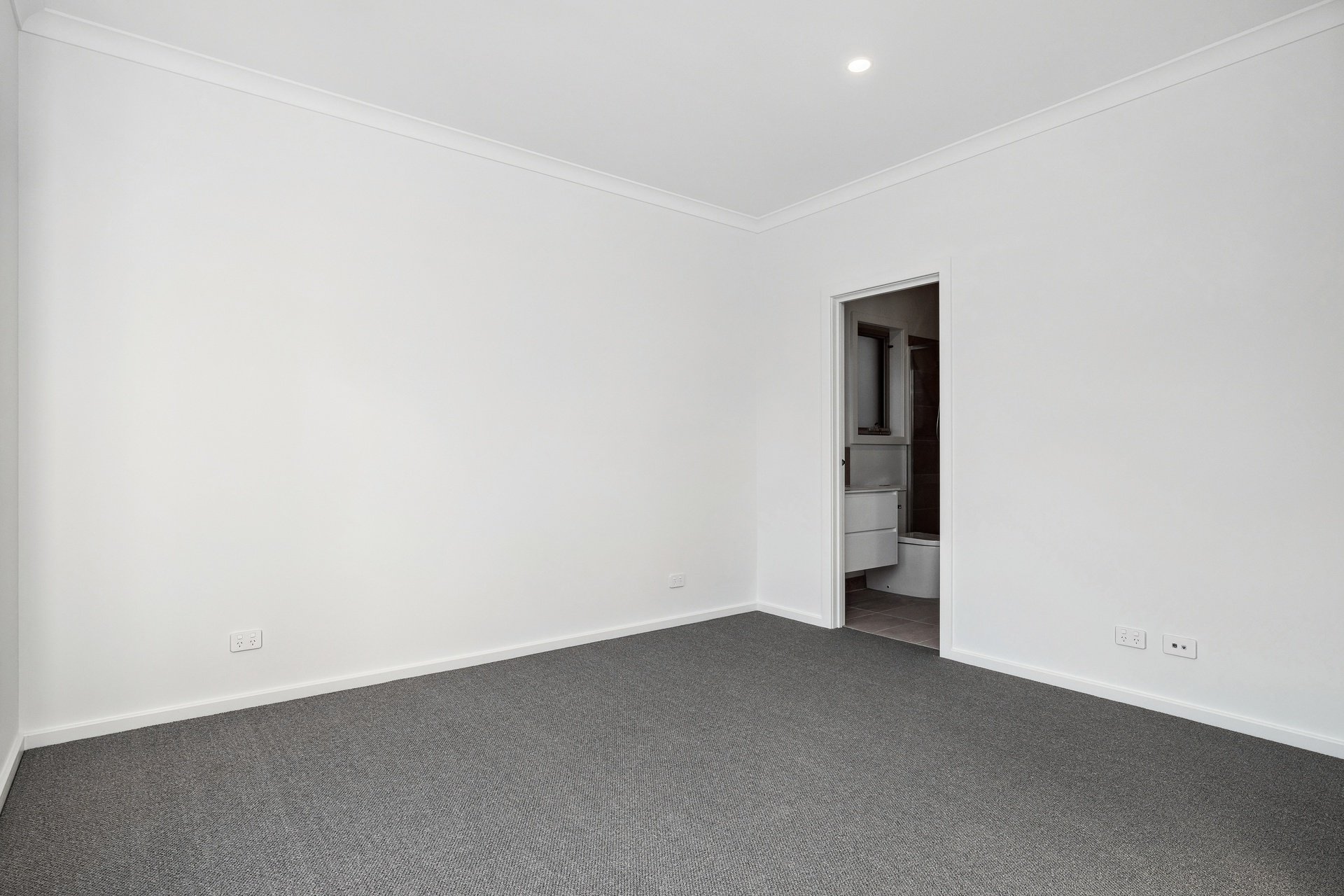 4 Keats Road, Mooroolbark image 5