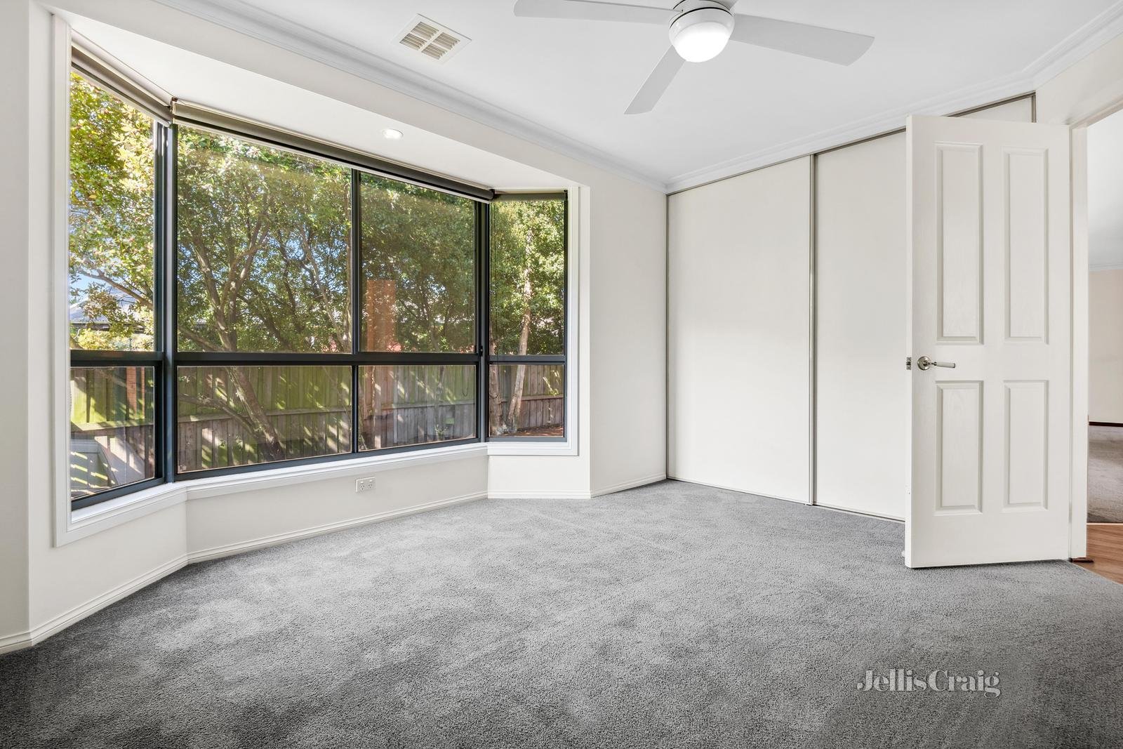 4 Kildare Court, Invermay Park image 12
