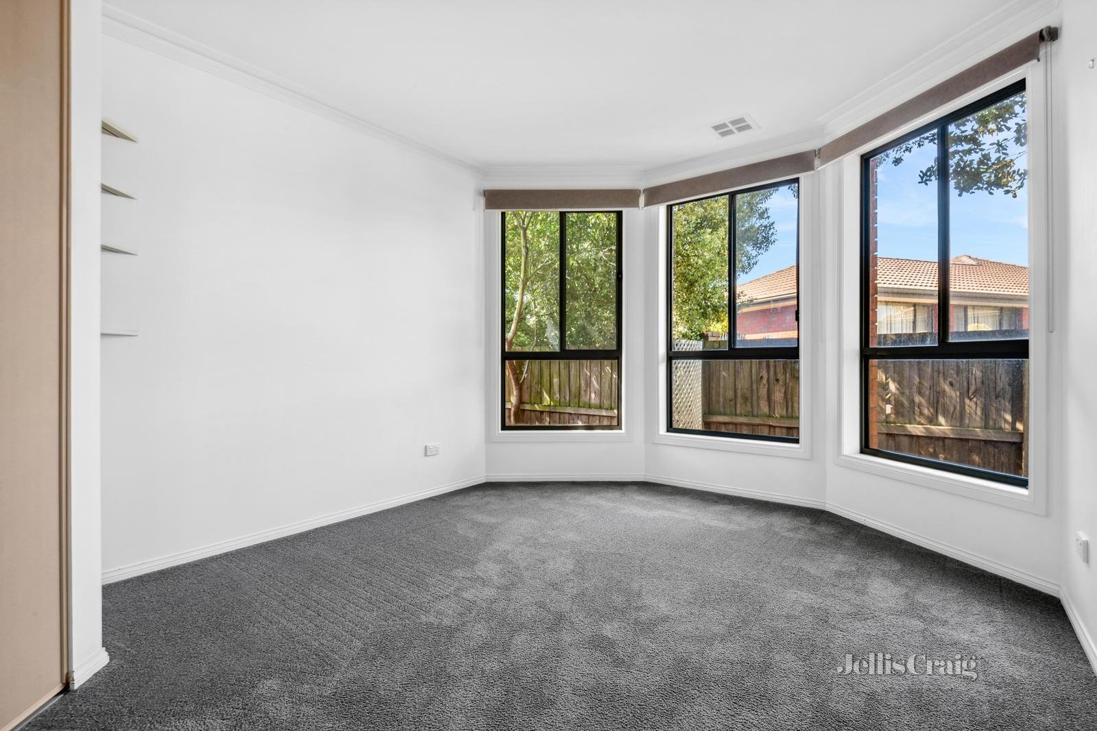 4 Kildare Court, Invermay Park image 13