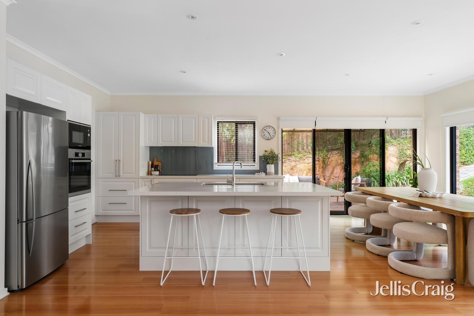 4 Kimberley Close, Eltham image 7