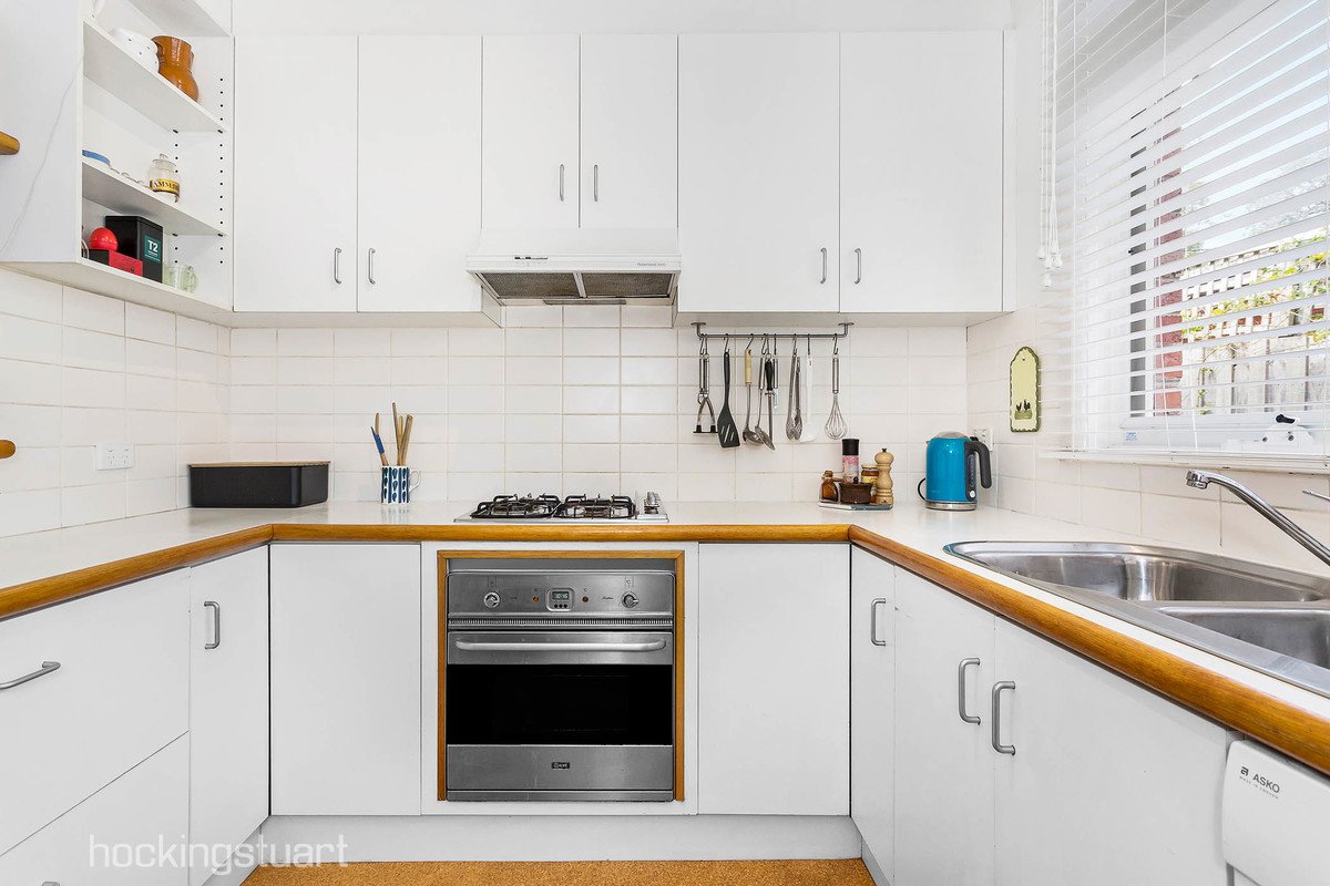 4 Kingfield Court, Camberwell image 4