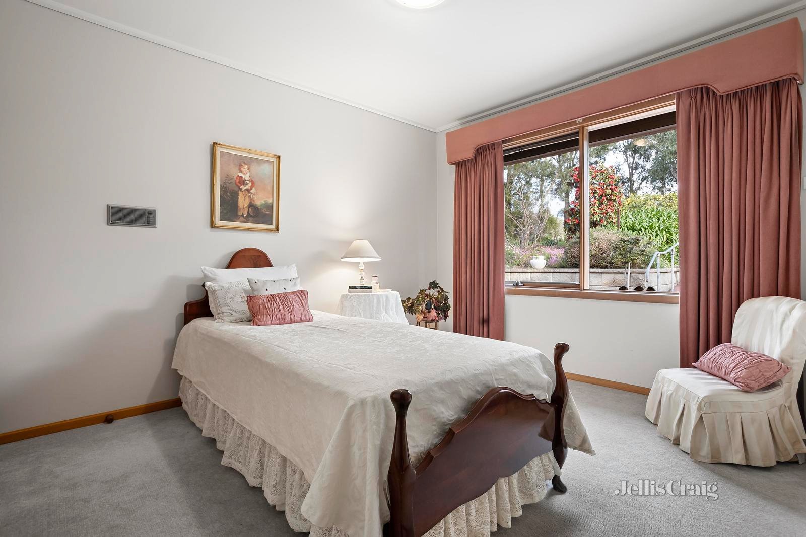 4 Knight Court, Donvale image 11