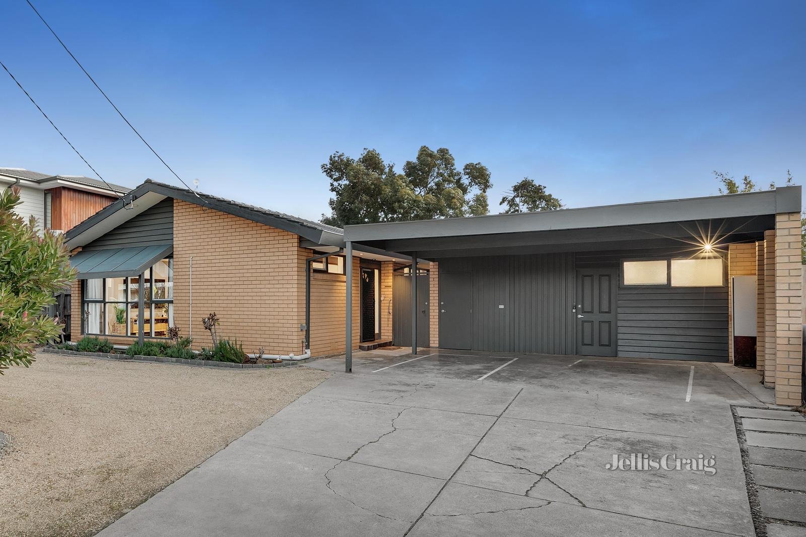 4 Kubis Avenue, Aspendale image 1