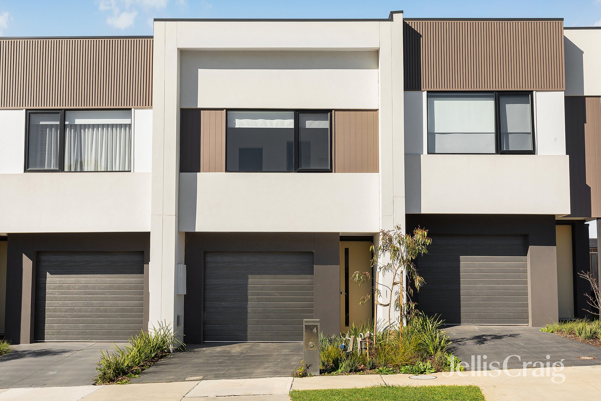 4 Lacebark Drive, St Helena image 1