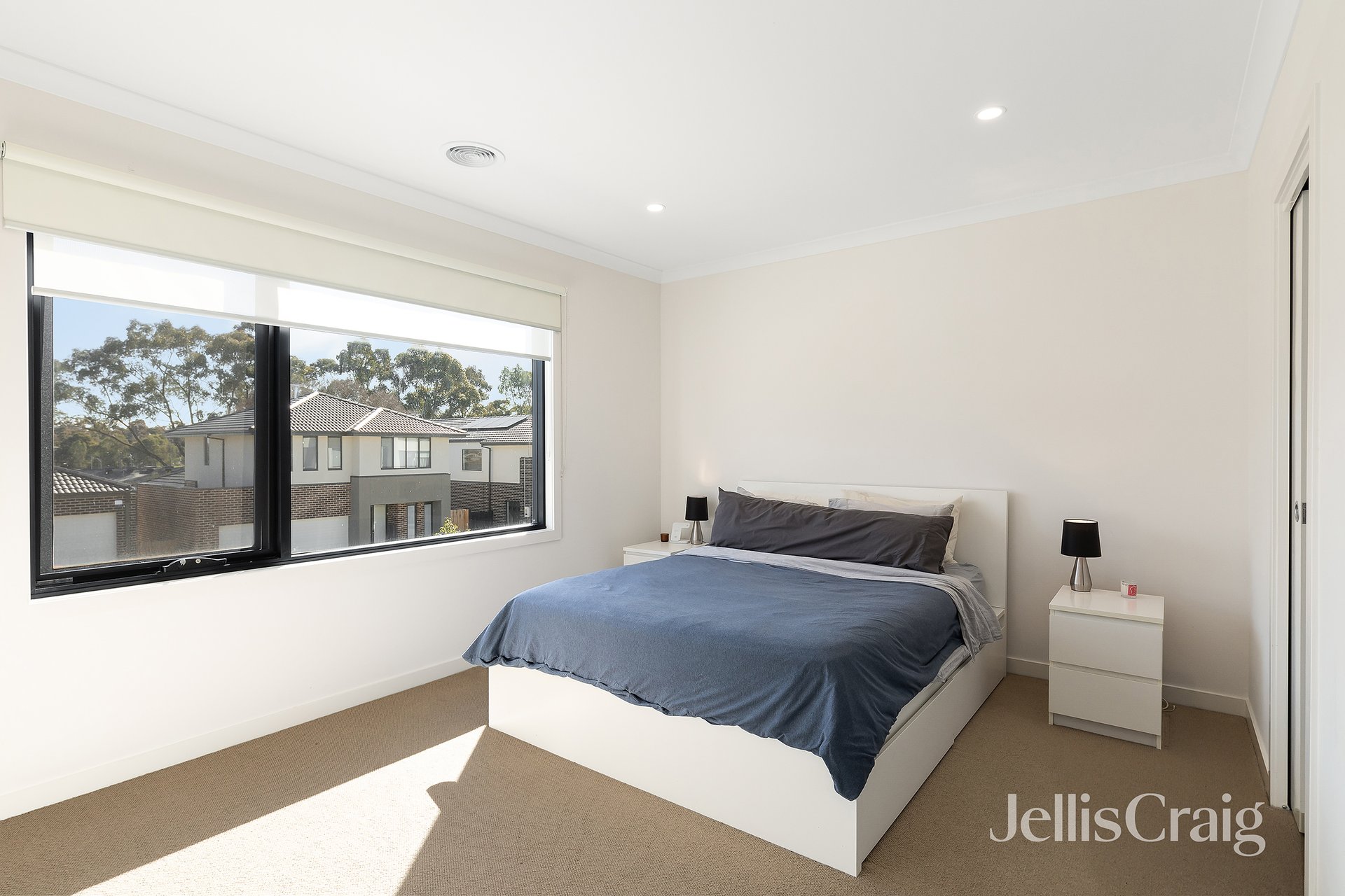 4 Lacebark Drive, St Helena image 5