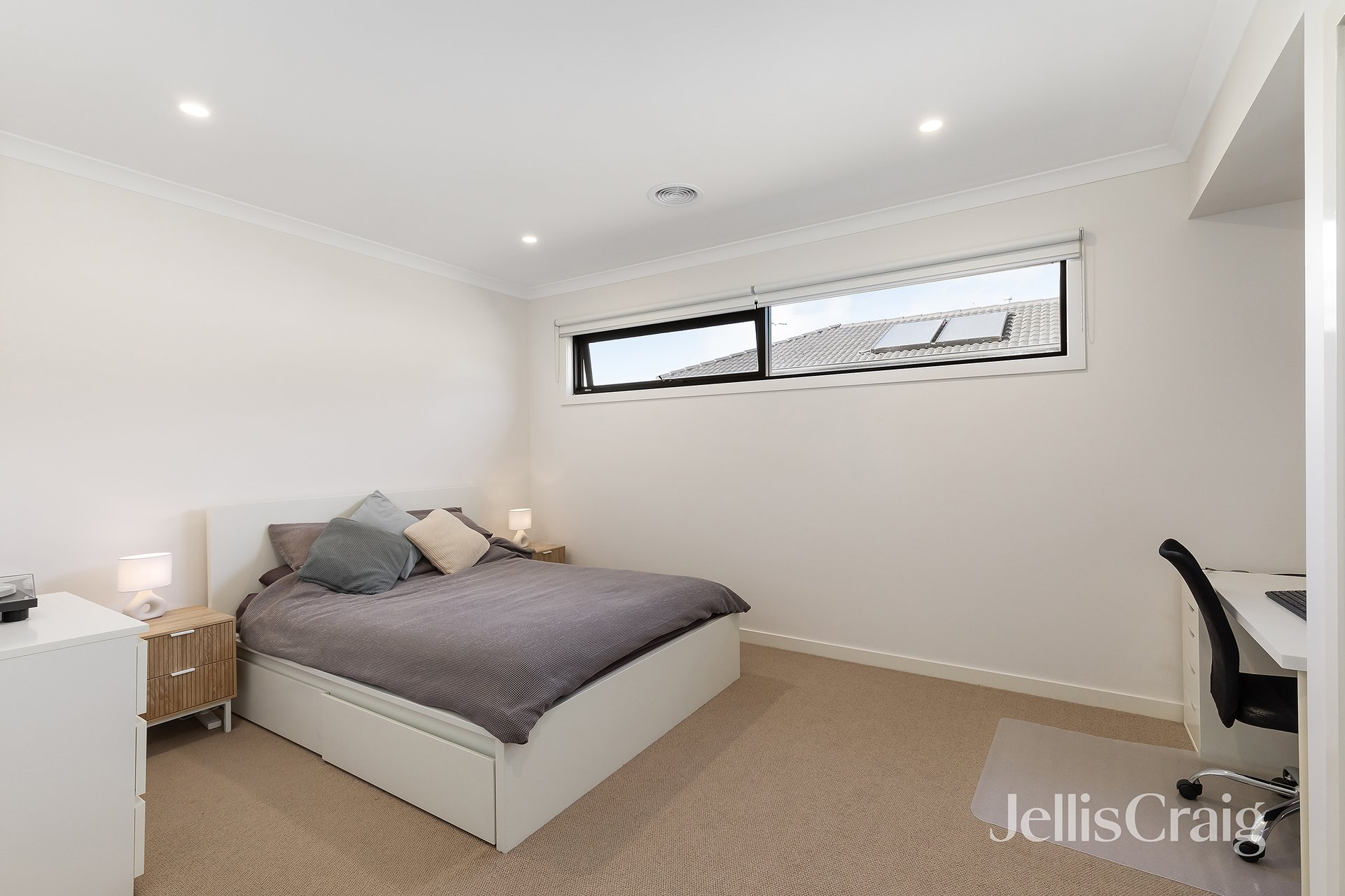 4 Lacebark Drive, St Helena image 6