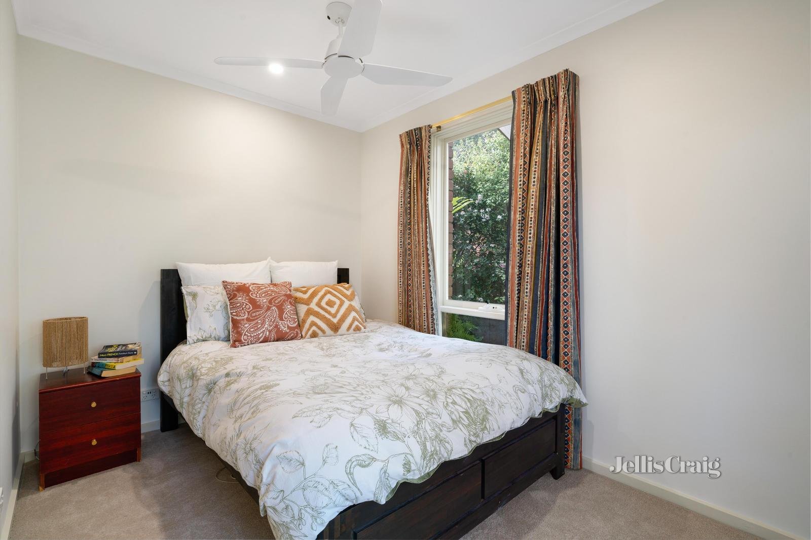 4 Lamorna Court, Eltham image 9