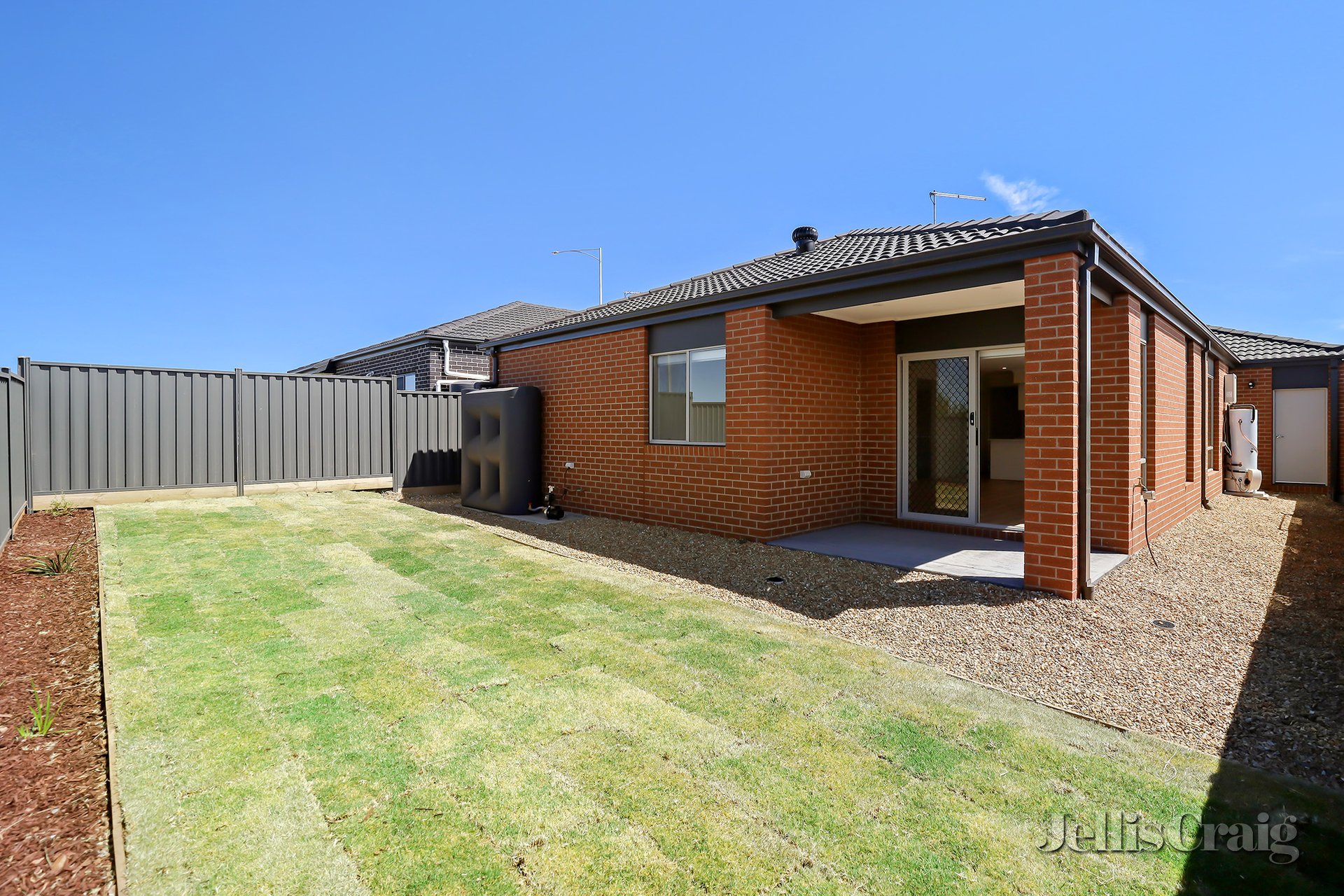 4 Lapwing Entrance, Winter Valley image 6