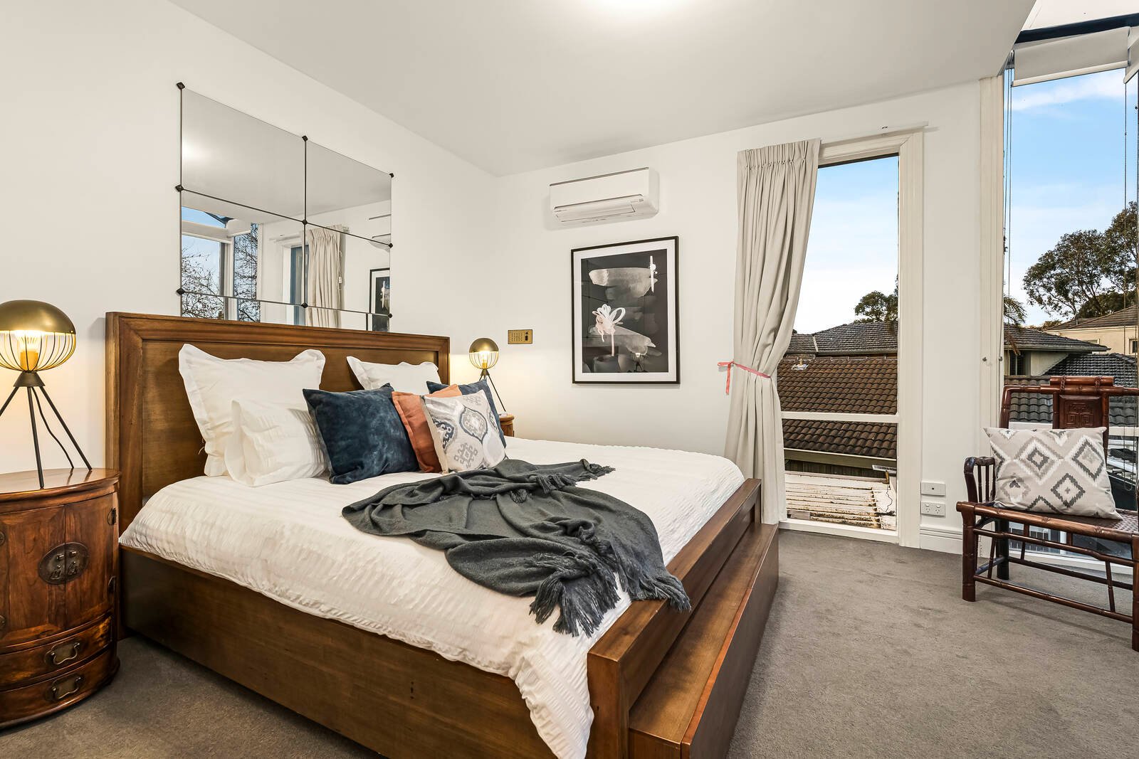 Property Gallery Thumbnail 12