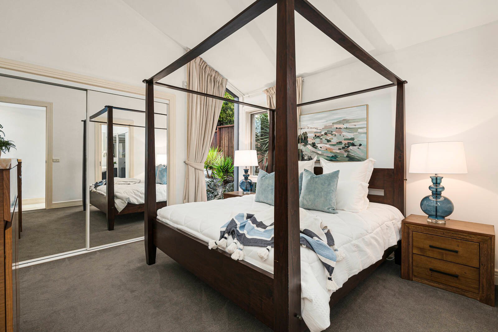 Property Gallery Thumbnail 13