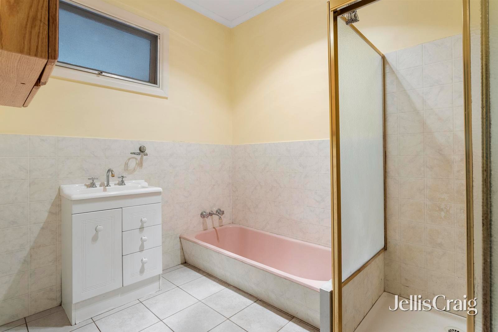 4 Larne Avenue, Donvale image 10