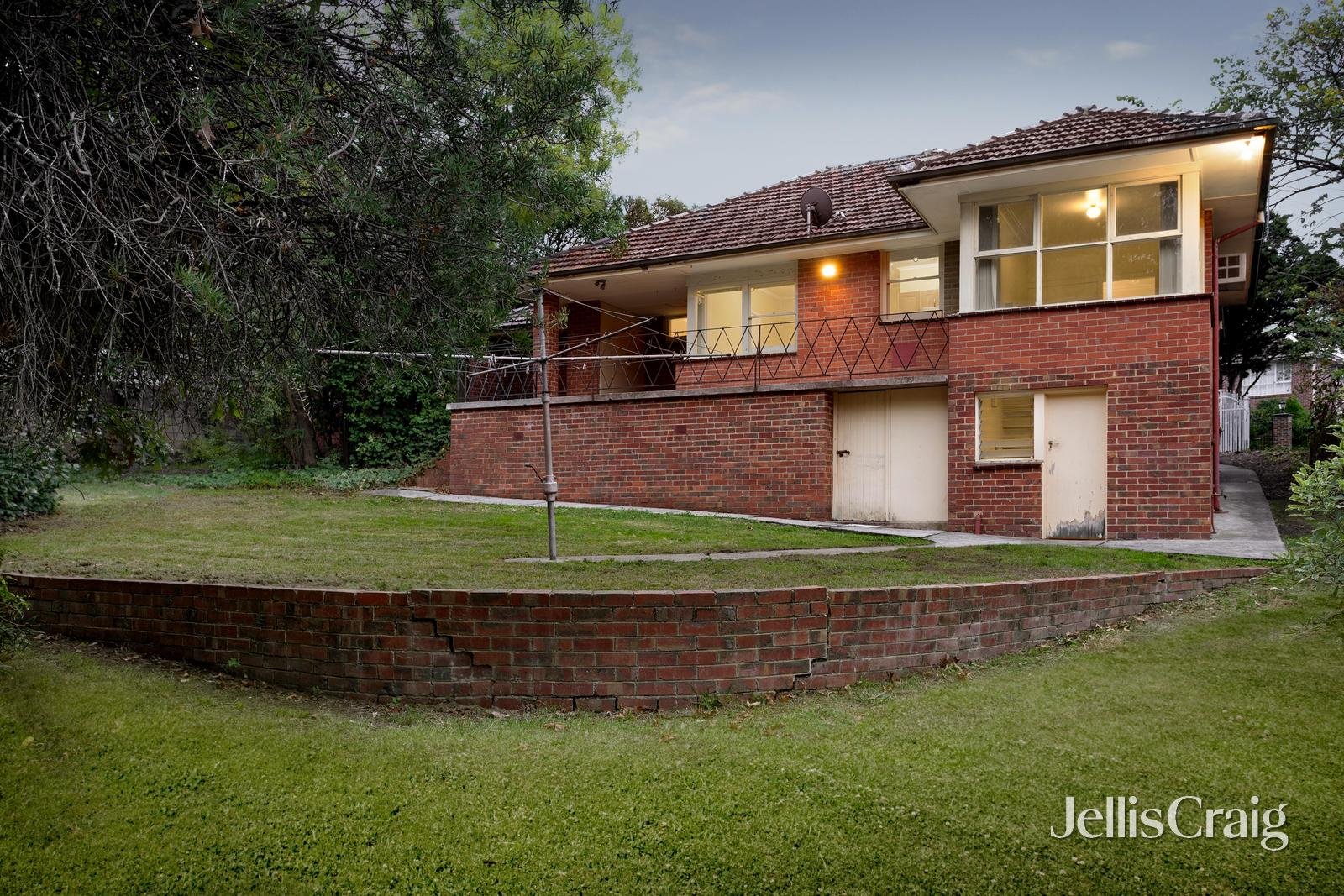 4 Larne Avenue, Donvale image 12