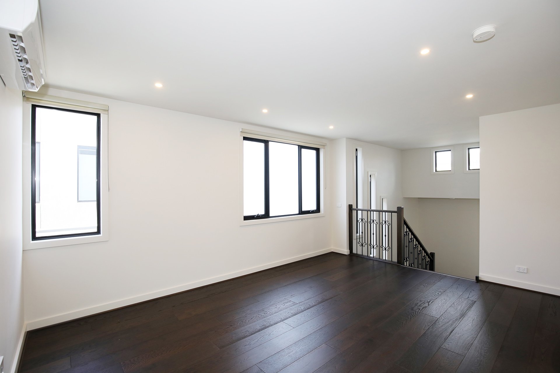 4 Layman Court, Doncaster East image 4