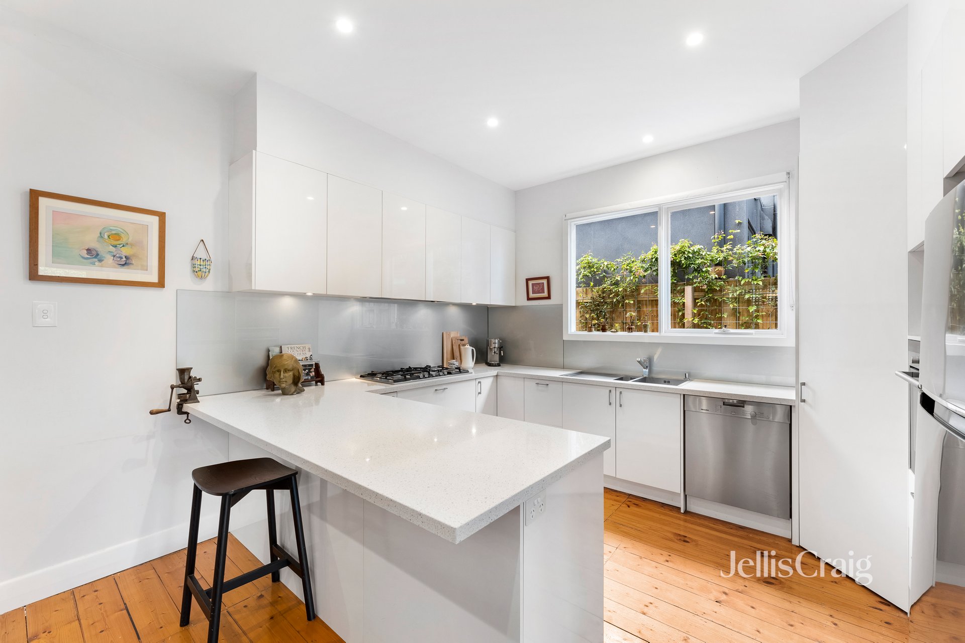 4 Leslie St, Elsternwick image 4
