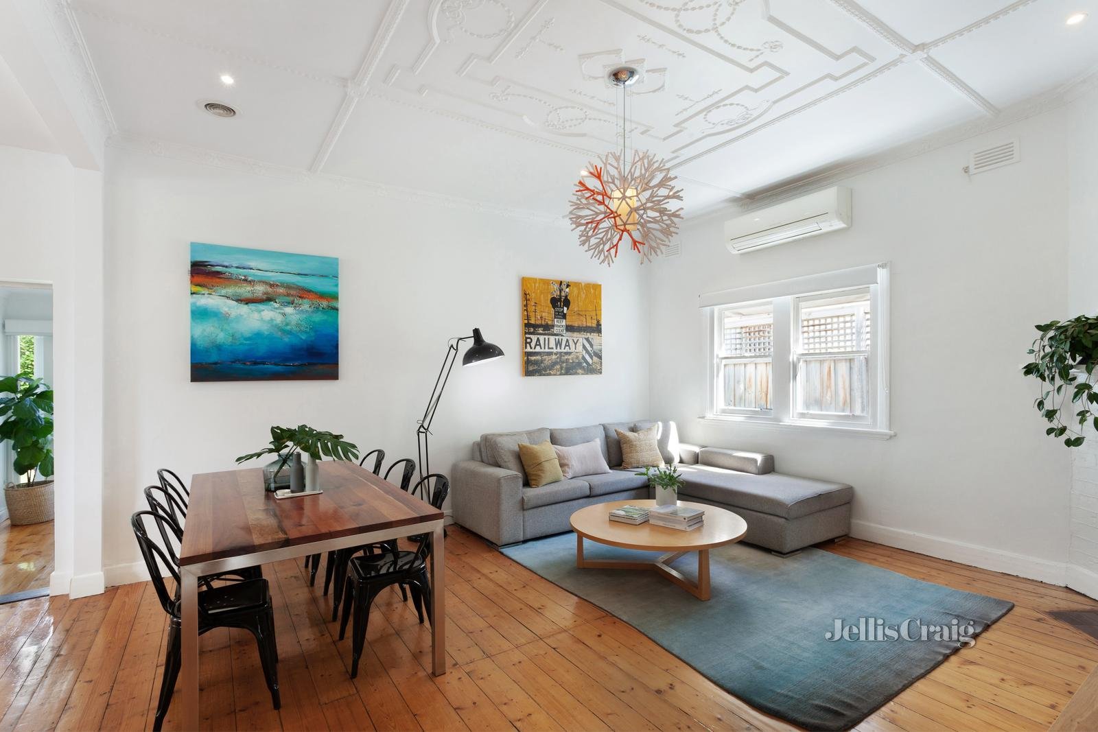 4 Leslie Street, Elsternwick image 2