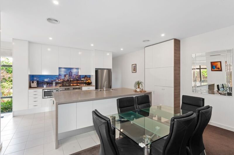 4 Linton Place, Mulgrave image 2