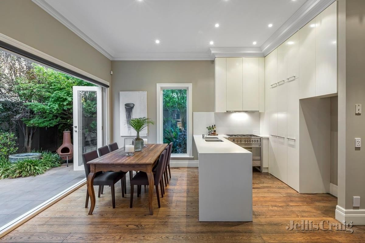 4 Lloyd Street, Malvern East image 3