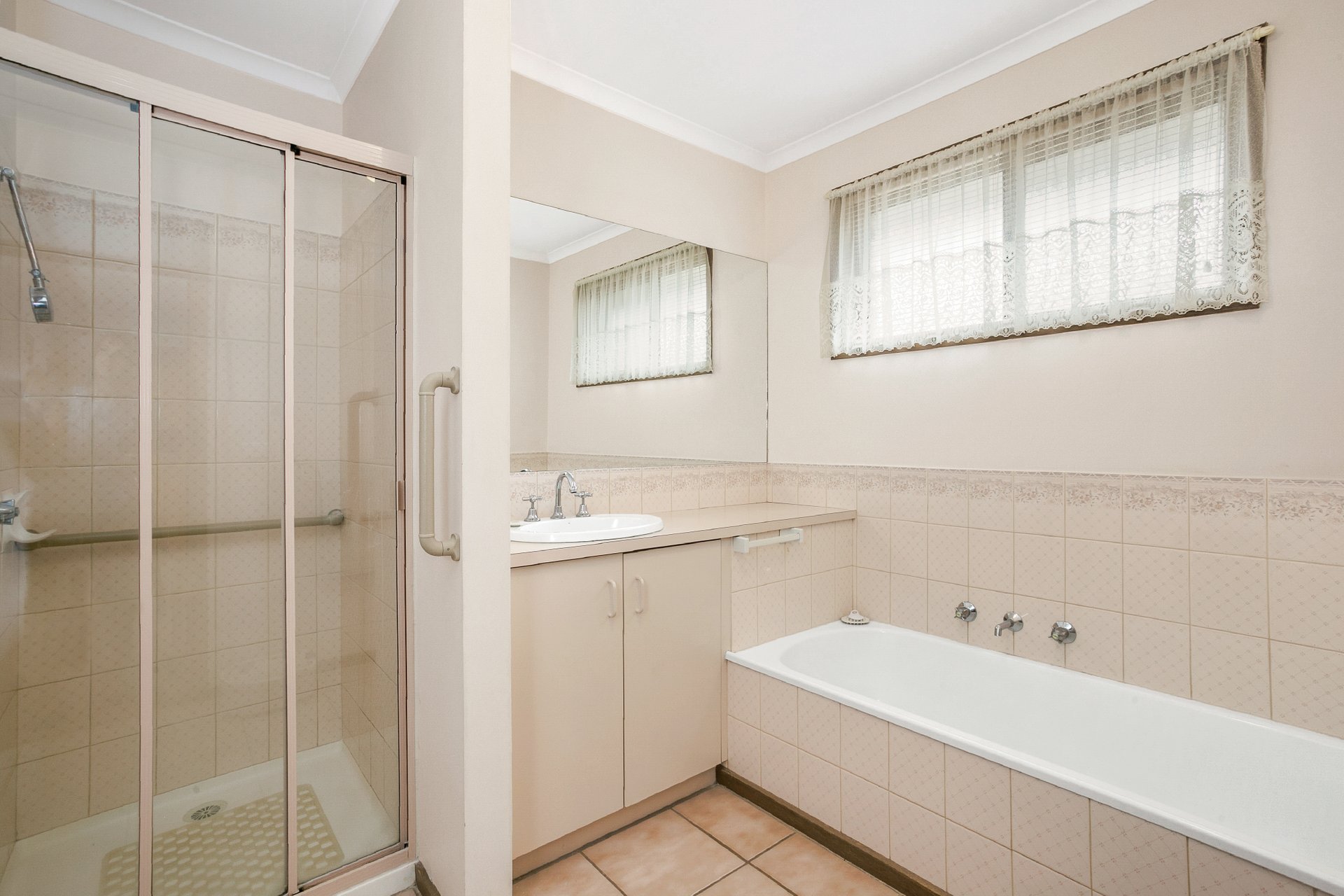 Property Gallery Thumbnail 4