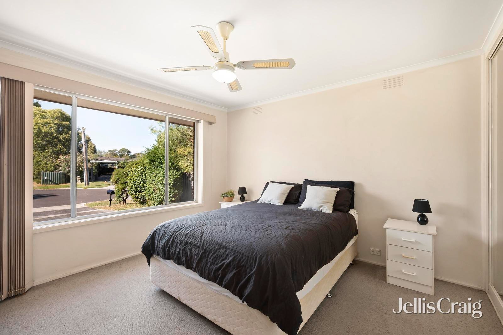 4 Lorna Court, Mooroolbark image 6