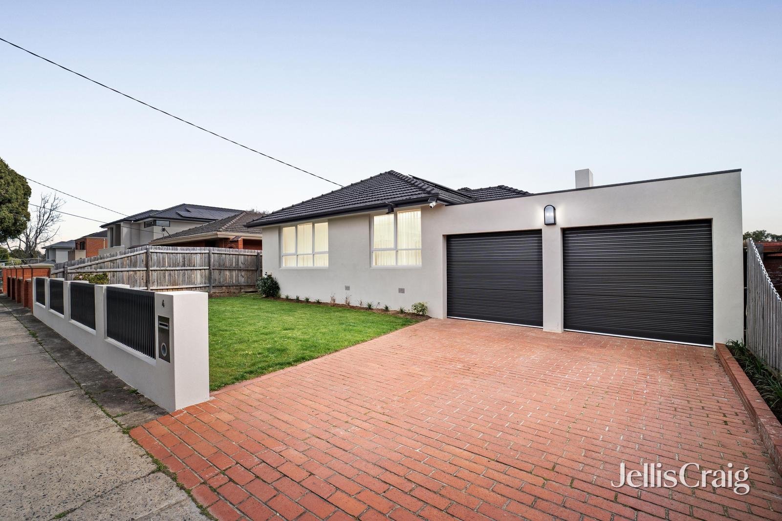 4 Lupin Street, Blackburn&nbsp;North image 2