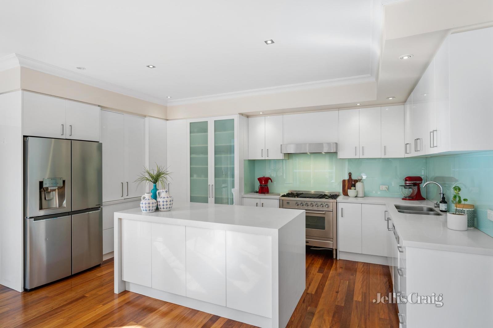 4 Lyndhurst Crescent, Hawthorn image 6