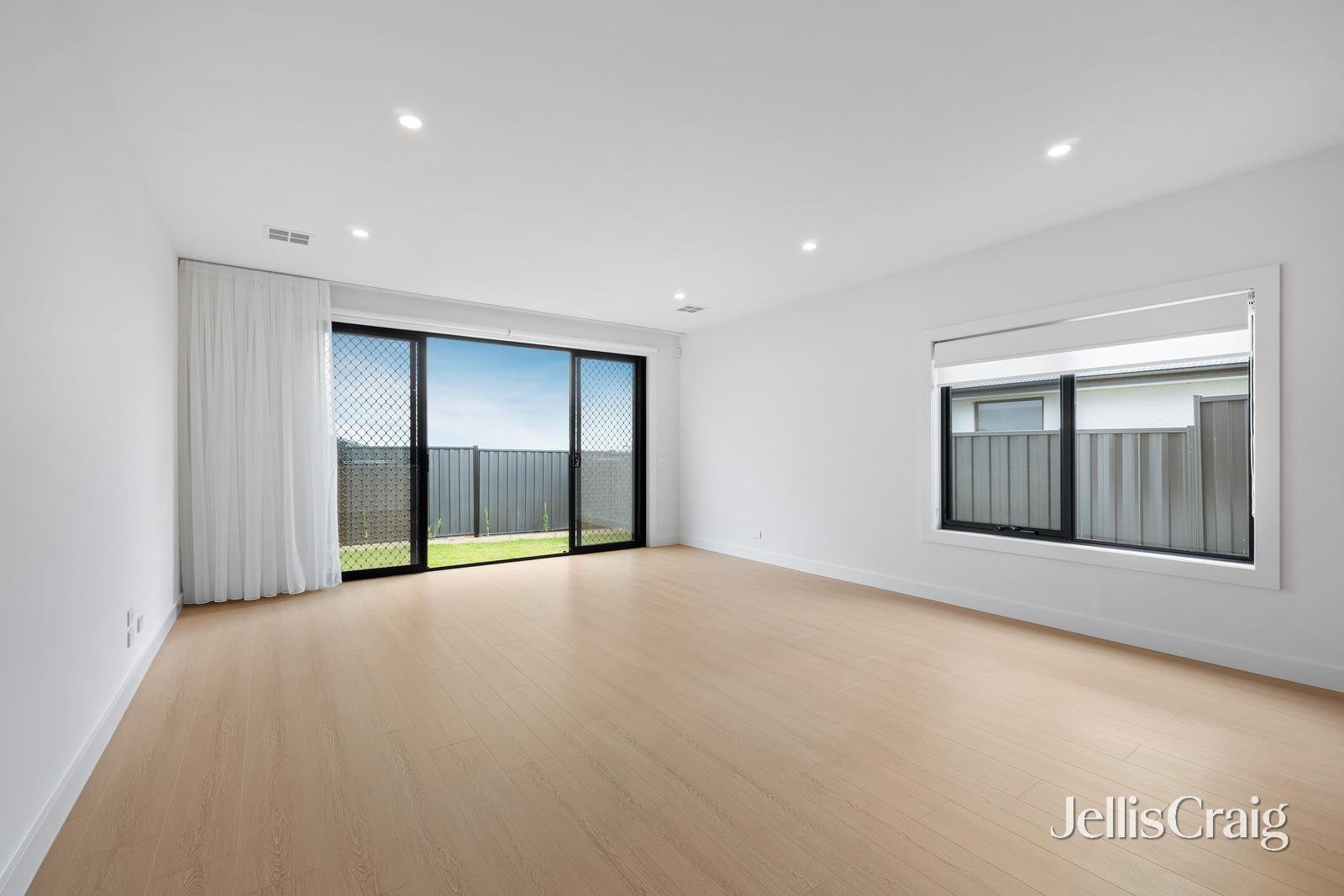4 Majestic Rise, Doreen image 5
