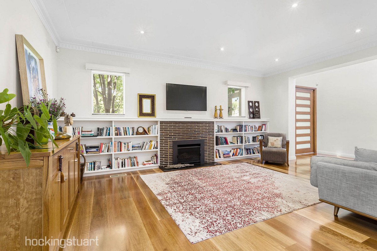 4 Manniche Avenue, Mont Albert North image 2