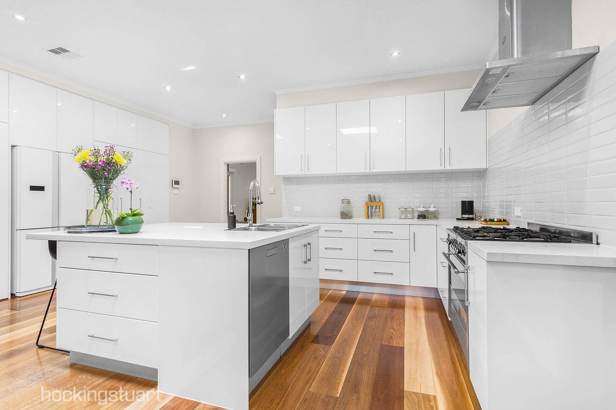 4 Manniche Avenue, Mont Albert North image 5
