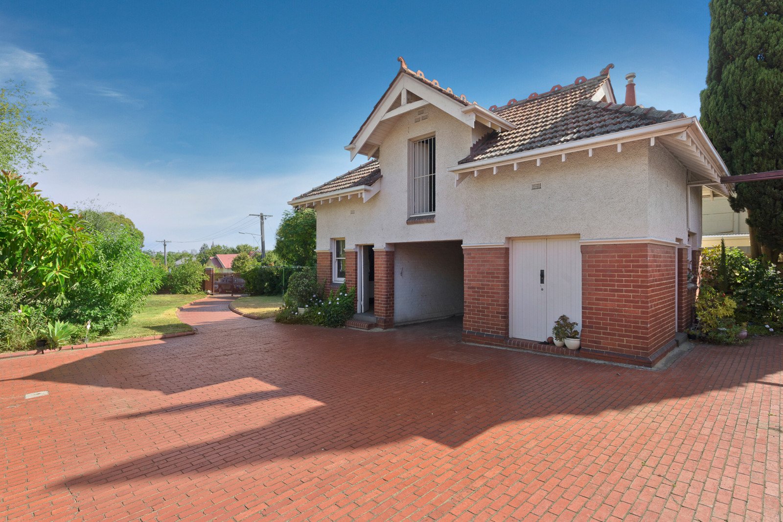 4 Manningtree Road, Hawthorn image 6