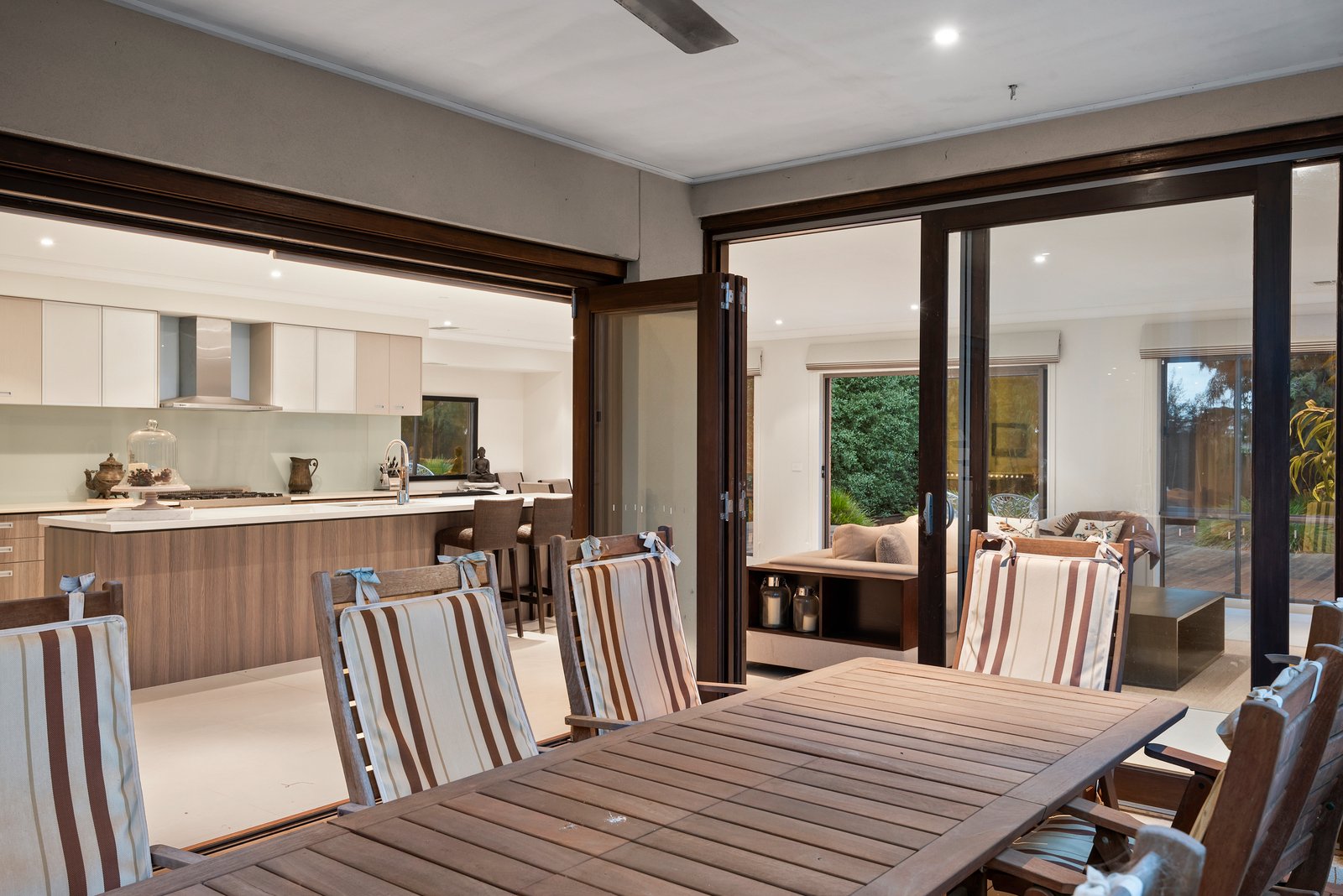 Property Gallery Thumbnail 26