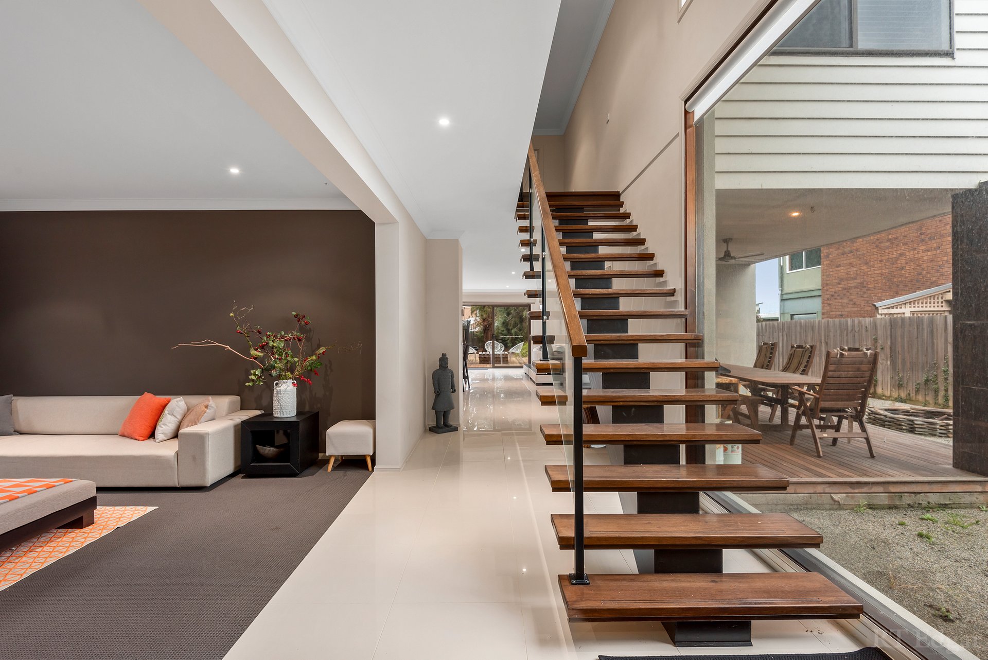 Property Gallery Thumbnail 11