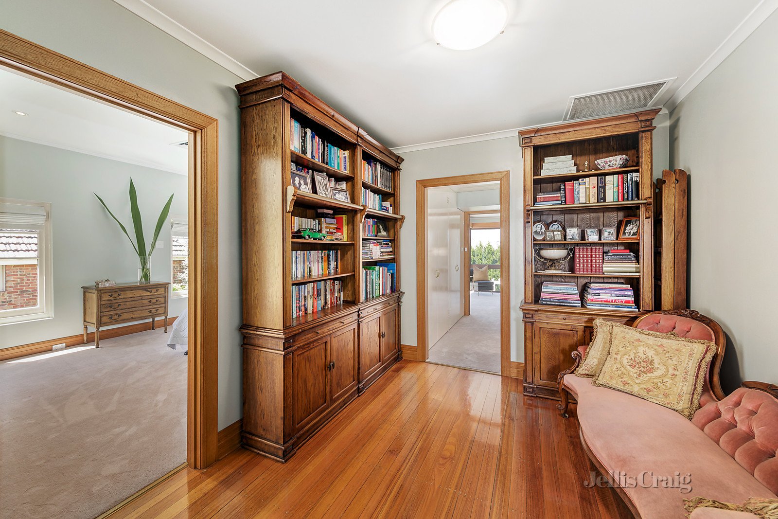 4 Marlborough Avenue, Camberwell image 5