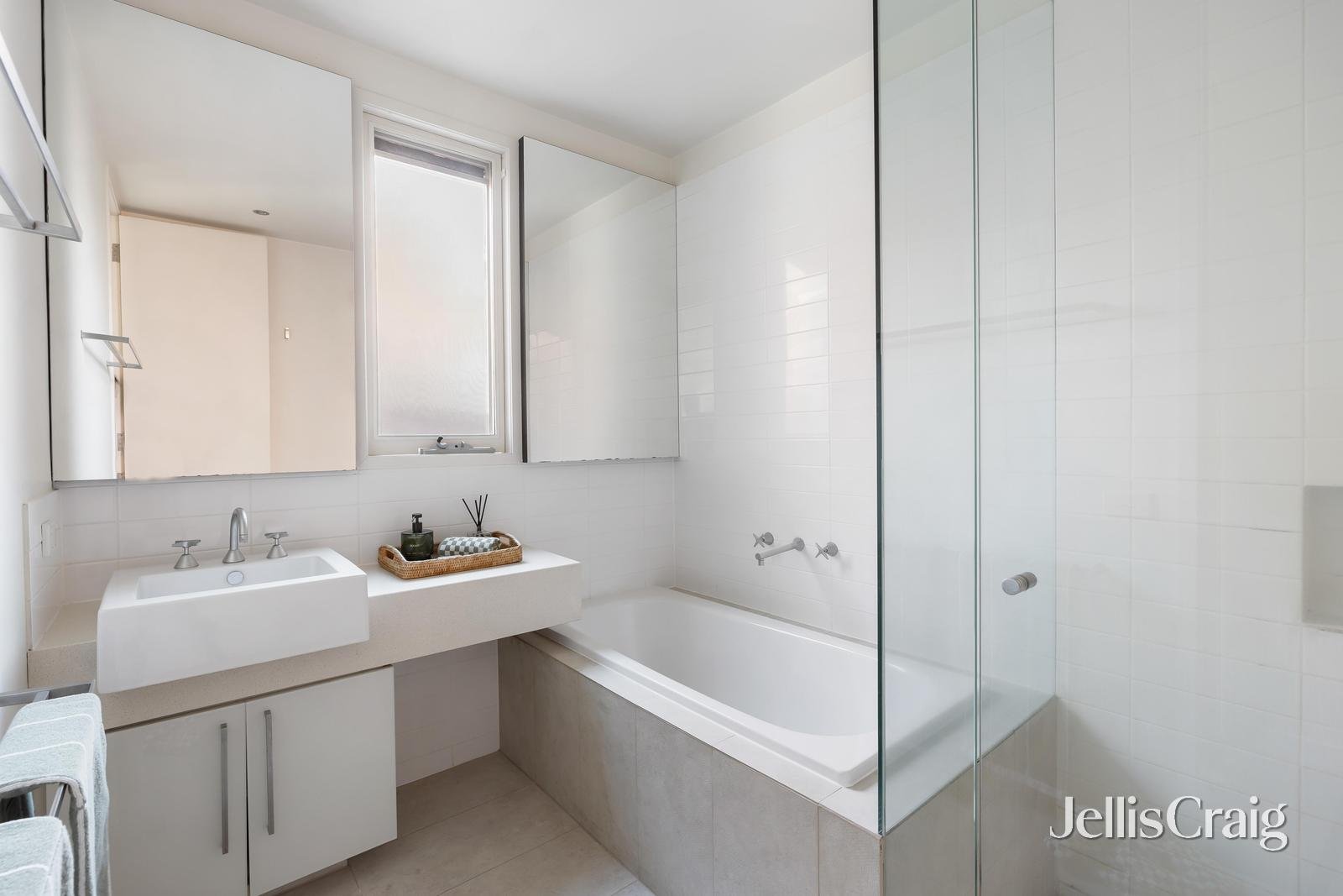 4 Marock Place, Balwyn image 3