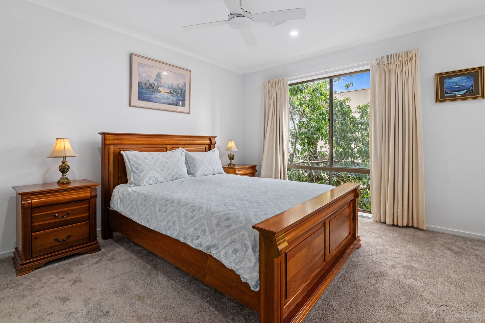 Property Gallery Thumbnail 9