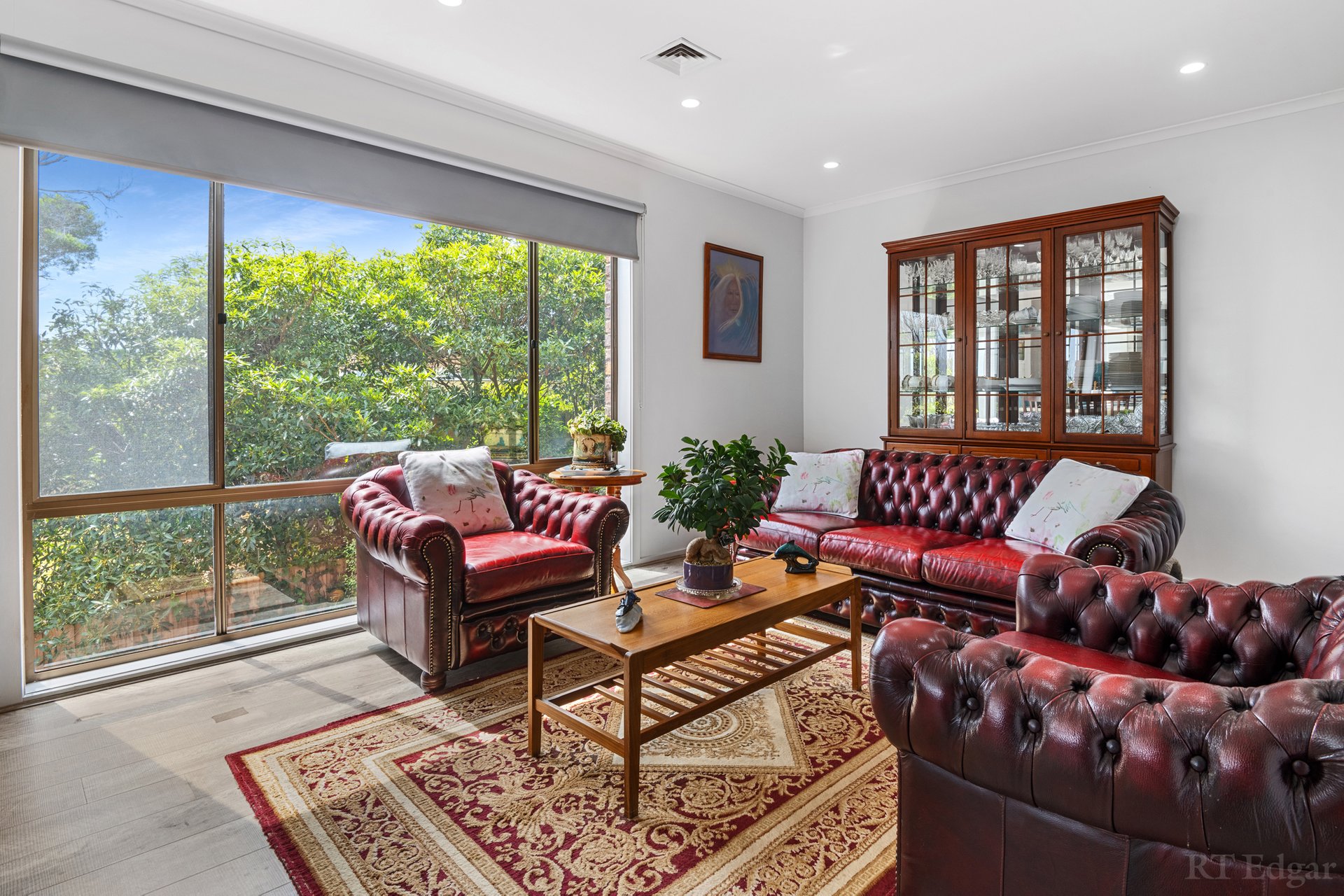 Property Gallery Thumbnail 11