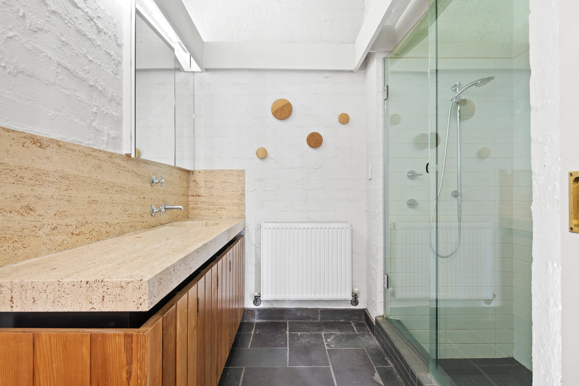 Property Gallery Thumbnail 6