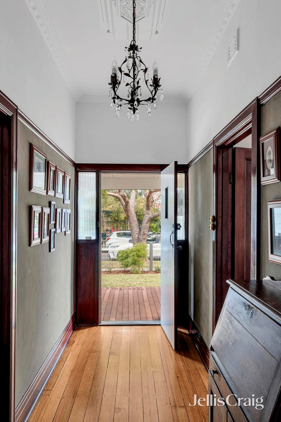 4 Mckeon Avenue, Pascoe Vale South image 2