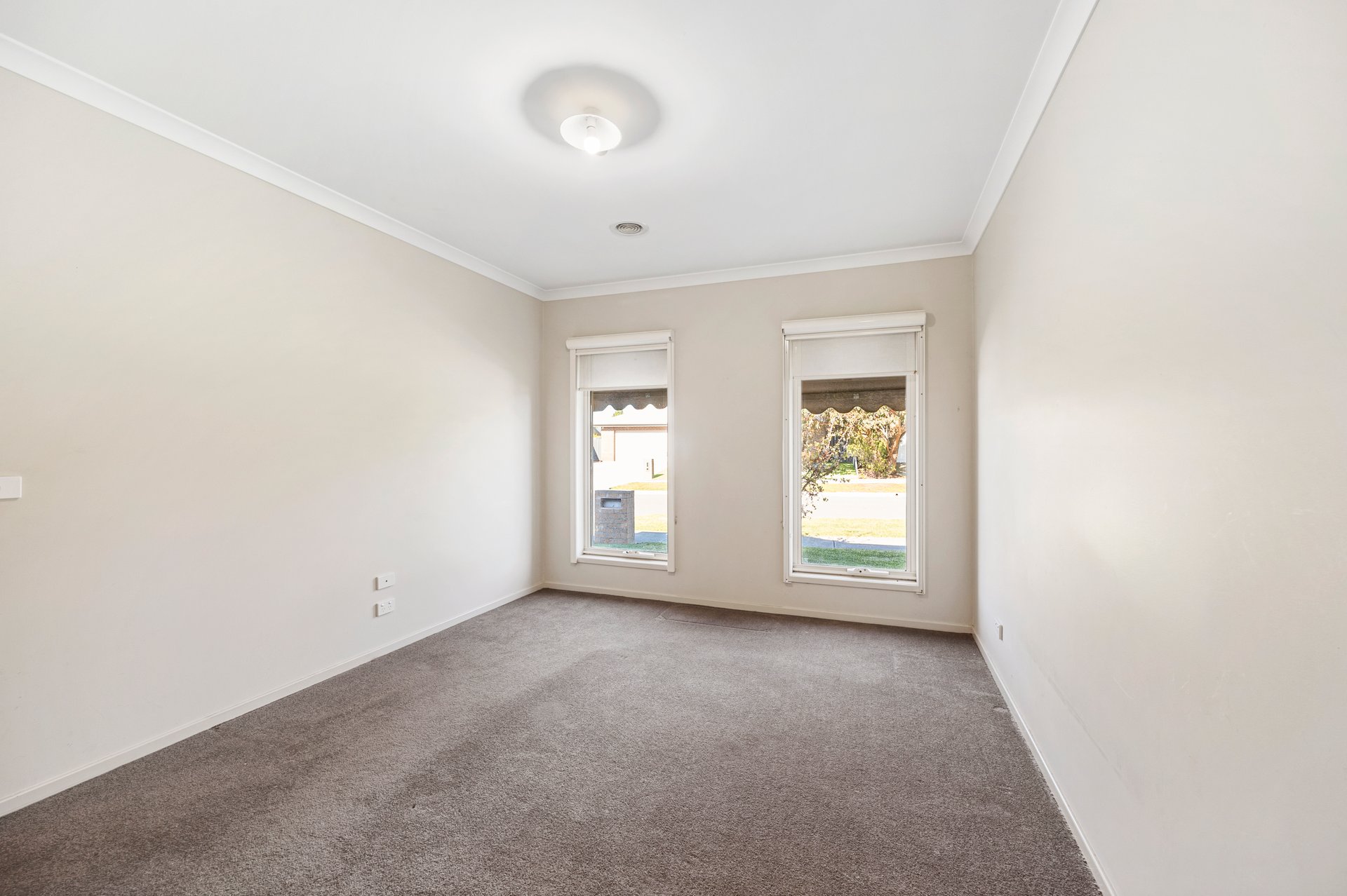 4 McTaggart Street, Lucas image 3