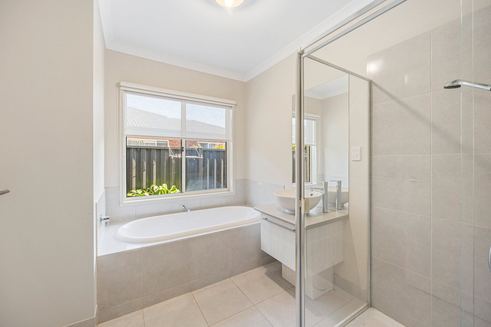 4 McTaggart Street, Lucas image 7