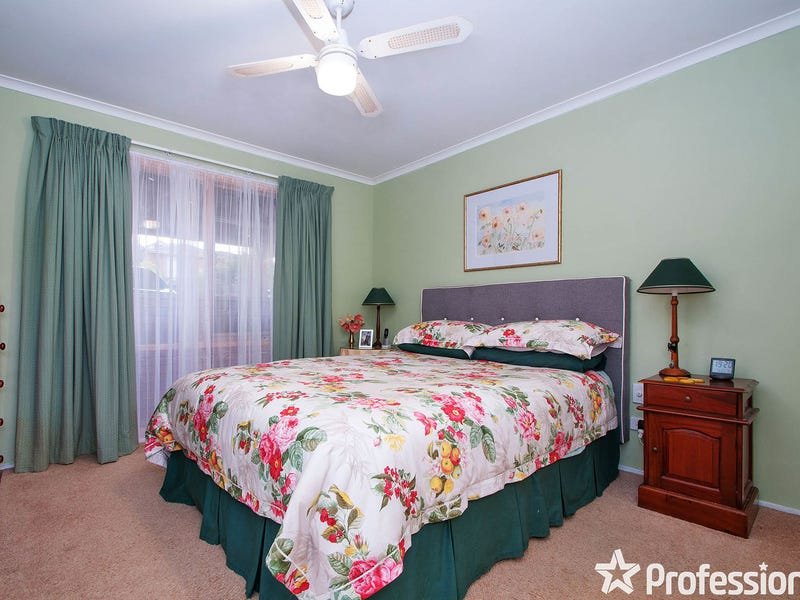 4 Meadowvale Court, Lilydale image 8